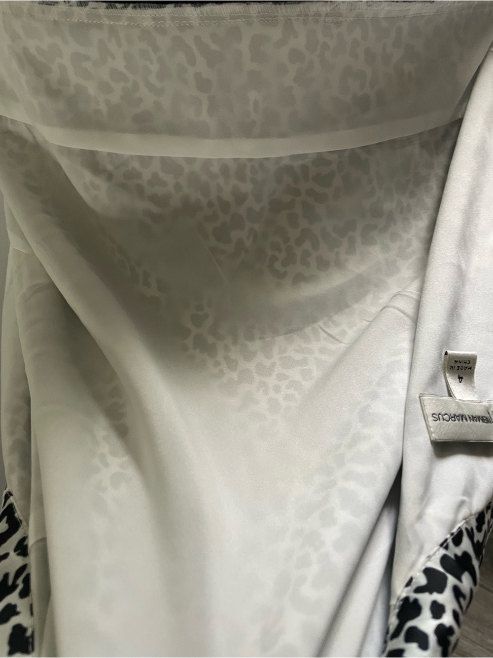 NWT Neiman Marcus Black and White Leopard-Print Long-Sleeve Midi Dress - Picture 6 of 12